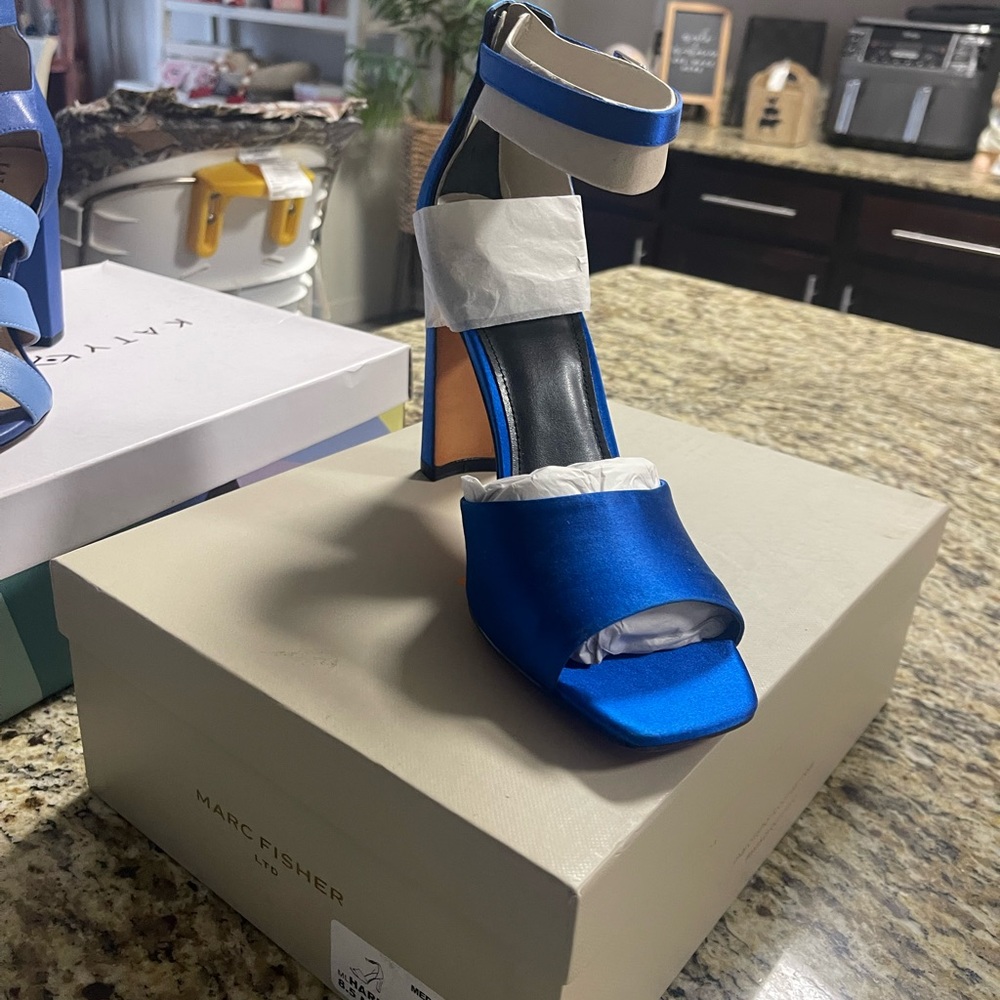 Brand new sandals
